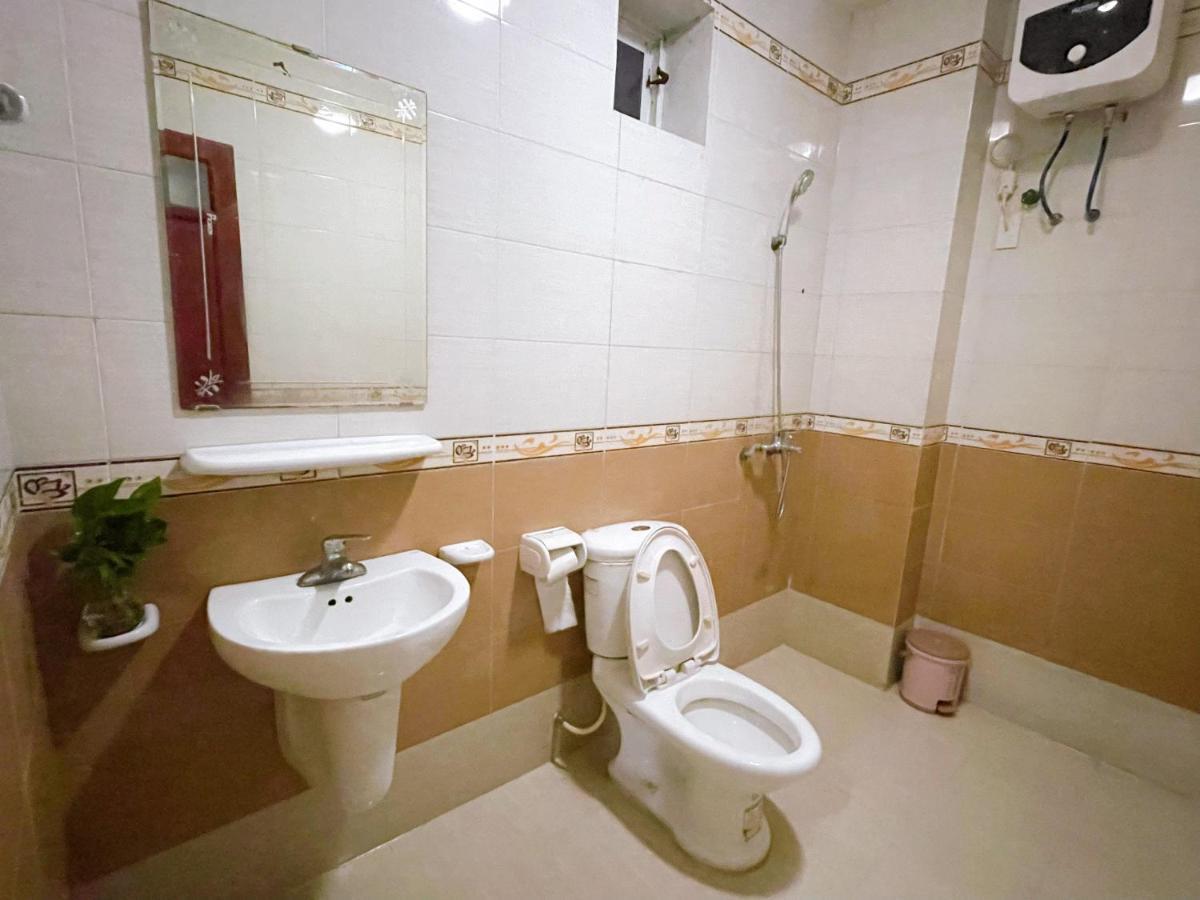 Greenhome Hotel Hai Phong Bagian luar foto